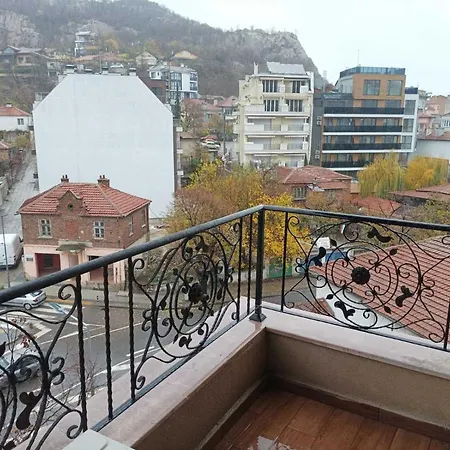 One Bedroom 23 - Vasil Aprilov 64 *