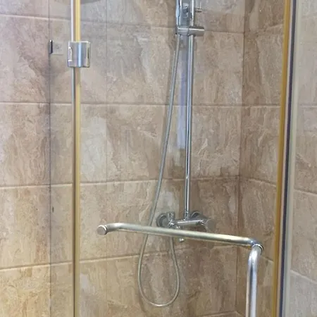 One Bedroom 23 - Vasil Aprilov 64 * Plovdiv